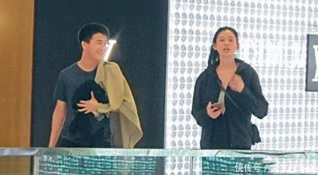 奚梦瑶晒出结婚照后,又晒品牌方送的昂贵礼鞋