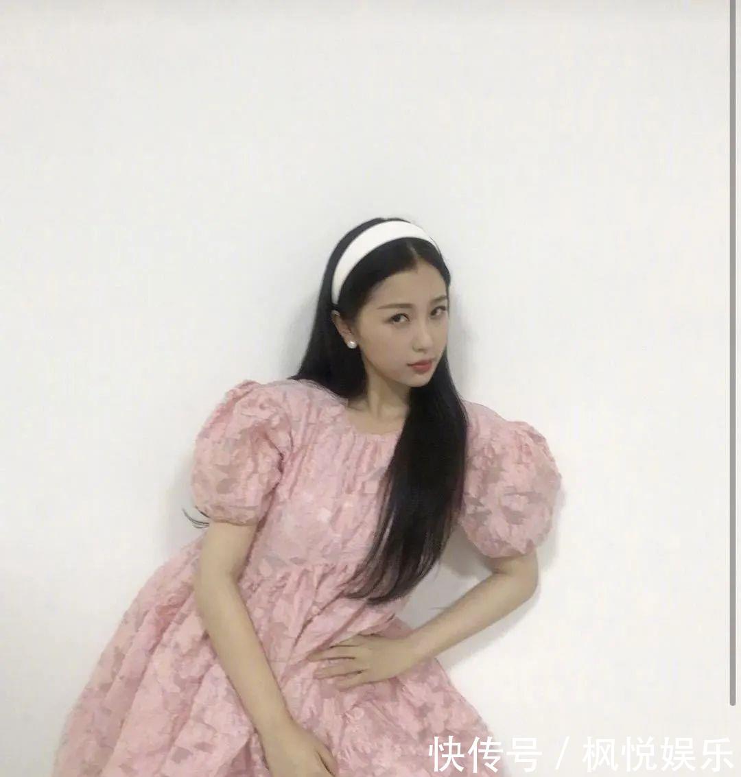  『值得』不同身材的人该怎么穿裙子？这些干货值得学！春天这么穿超美~