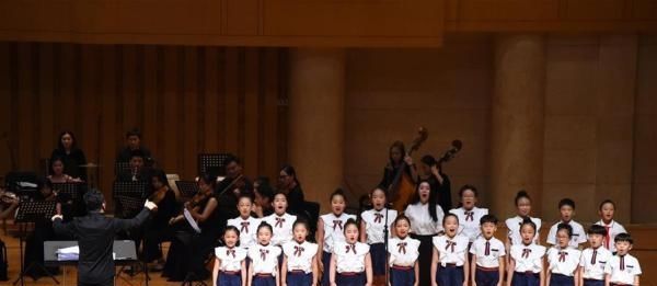 北京:欣赏民族音乐 感受传统文化