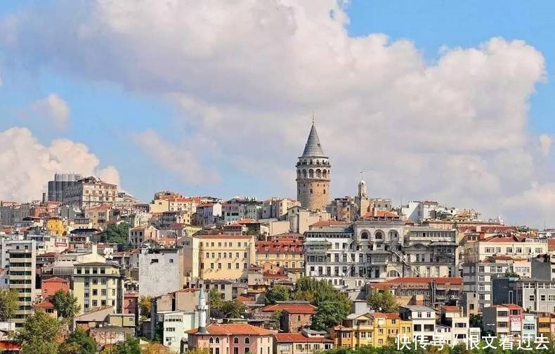 拿破仑曾说它是世界各国的“首都”。