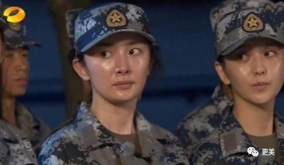 热巴素颜or化妆都是NO.1，却被这位普通妹子的邪术秒杀?