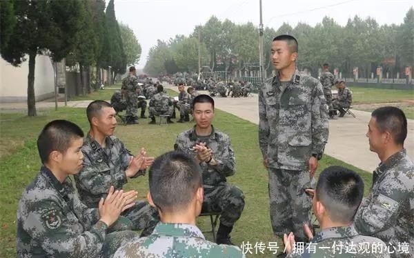  【主题教育】新风向！士兵拒绝军官“照本宣科”，军改后的标配
