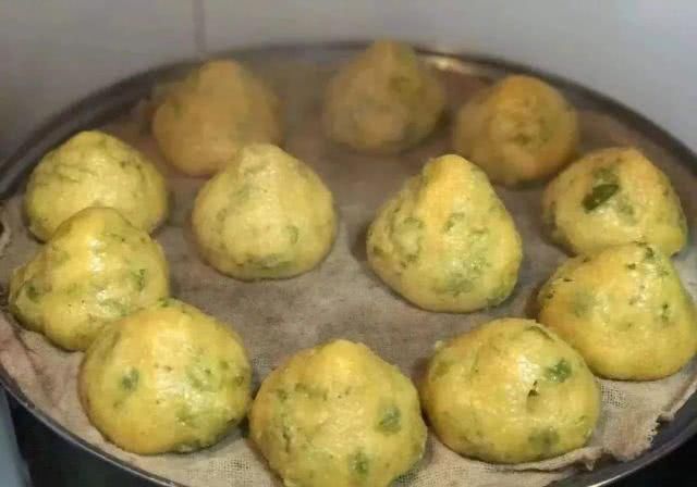  槐树@北京人的生活，一年四季都离不开树！