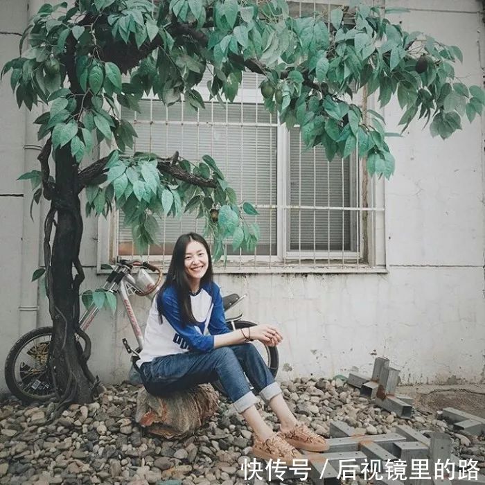  时髦：穿错T恤胖十斤，记住这几点显瘦又时髦！