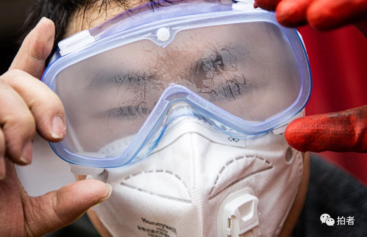  【摄影记者】一位摄影记者的65天武汉记忆：7万张照片，读懂这座城