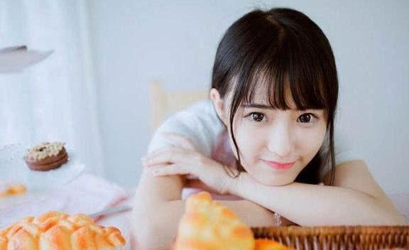 有这4个特点的女生，出门会被叫“小姐姐”，有中1个，就偷笑吧