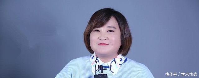 看了贾玲的这身搭配，男人也会怀疑人生，网友实在看不下去了