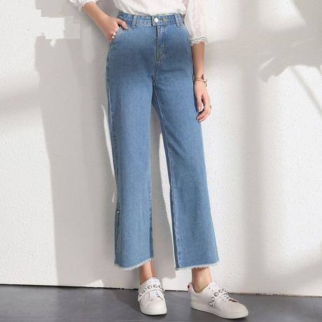 女人秋天穿“阔腿裤”，别犯这3个“错误”，穿错显矮又显胖！