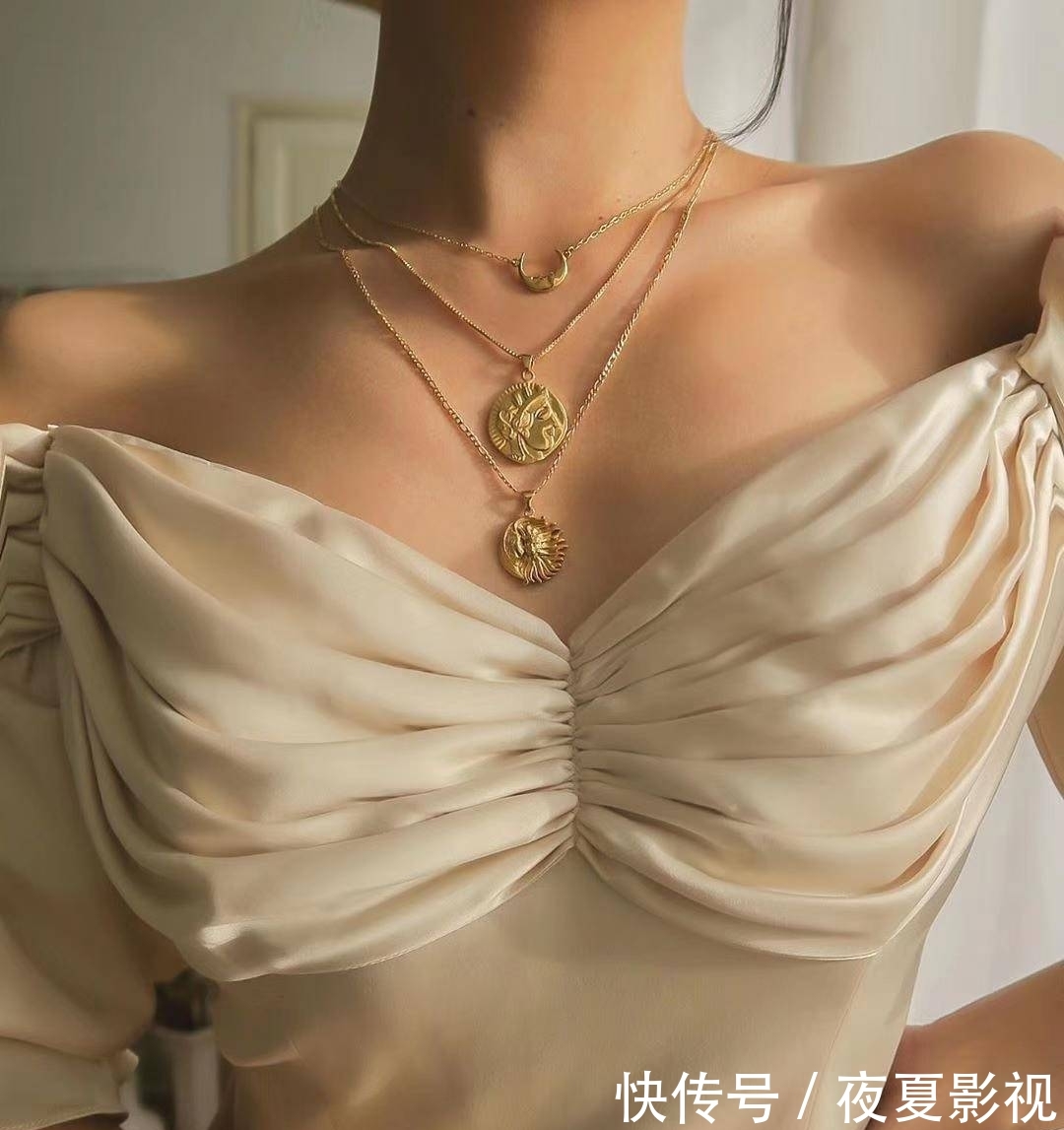  「浪漫」风情万种的法式穿搭，浪漫又有情调，你也可以变成优雅女人