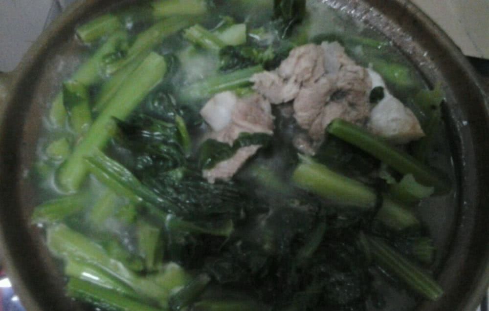 #潮汕#潮汕春菜豆酱煲排骨，香滑入味做法简单