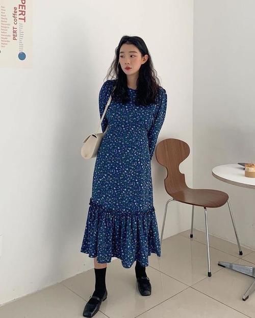 『大全』时尚高级的“经典蓝”搭配大全来了,可甜可盐,总有一款适合你