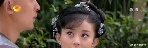  『后台』我怀疑她后台比景甜还硬