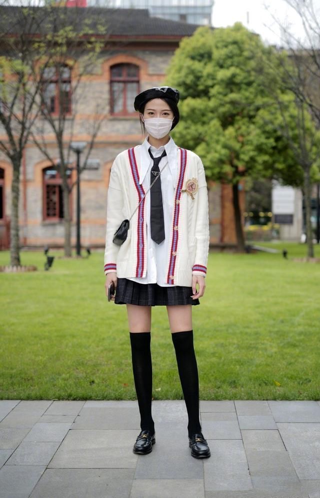 『气质』想要穿出优雅气质风,这些外套千万别错过,上班上学通通能搞定