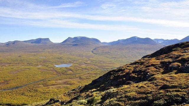 北欧第一大国：人均收入远超2万，却发生40多起盗抢中国游客事件