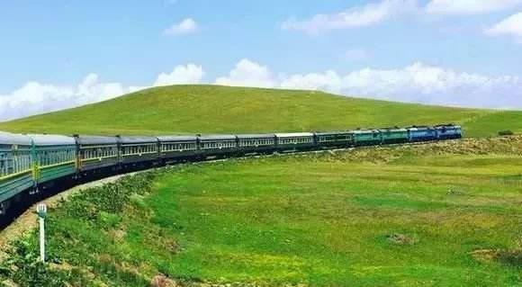中国“票价最贵”的火车:价格高达5600元?游客却络绎不绝!