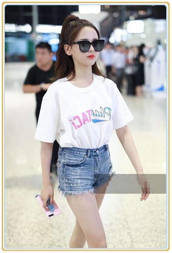 看了杨超越的短裤,再看王菊,网友:辣妹和软妹差距一目了然!