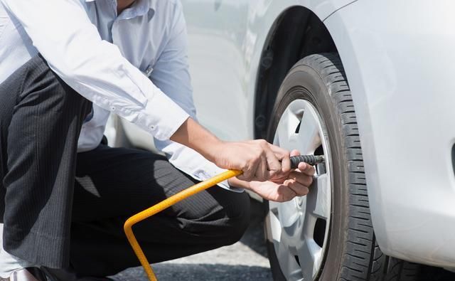 床车自驾之前需要准备哪些装备呢？其实也不难