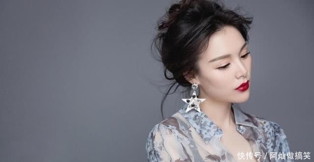 「气质」为什么法国女人都很有气质?看完后,网友:第一点我们就做不到