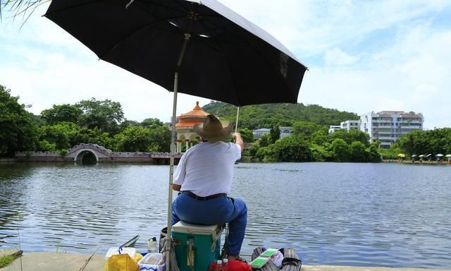  「饵团的重量」带双饵调平水钓2目，带双钩调4钓2，两者的区别竟然这么大