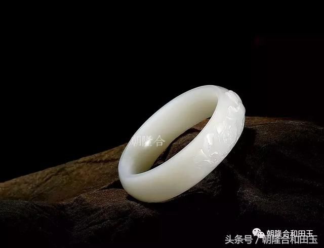 和田玉手镯该如何挑选？