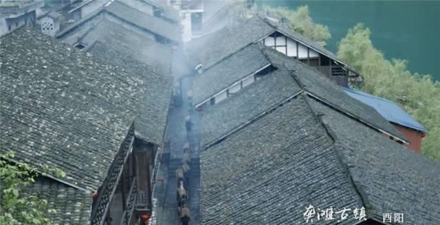 重庆彻底火了！又拿全国第一，网红城市当之无愧！