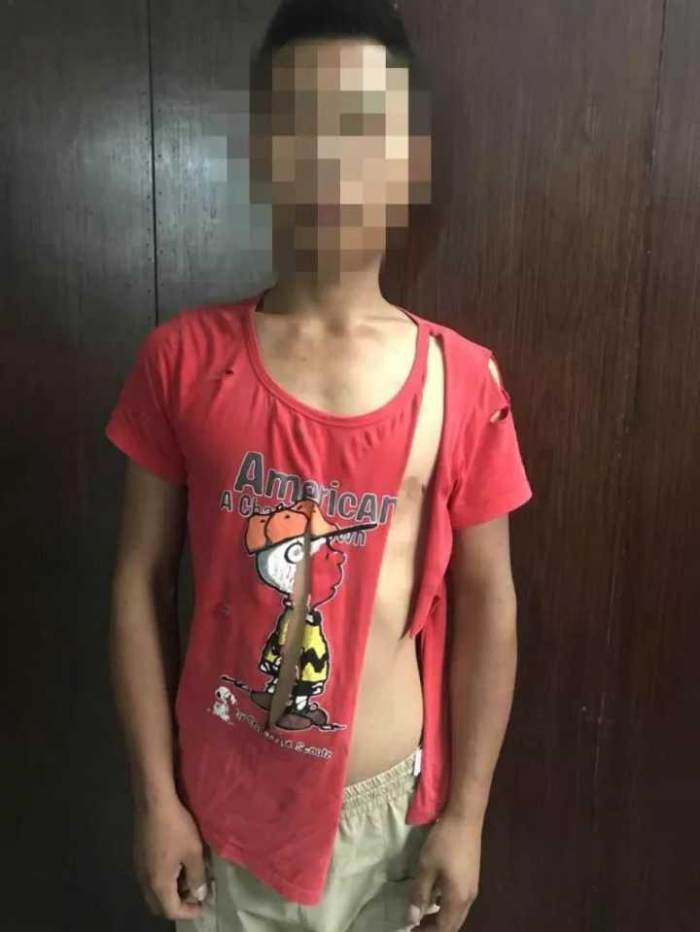 23岁男子上衣撕破被抢7万多报警, 知道真相后警察都愣了, 网友: