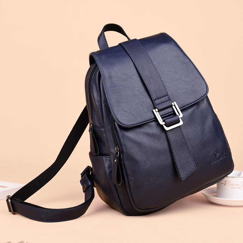 女人再漂亮，也别穿黑丝袜+高跟鞋，秋天这样穿衣，美的清新脱俗