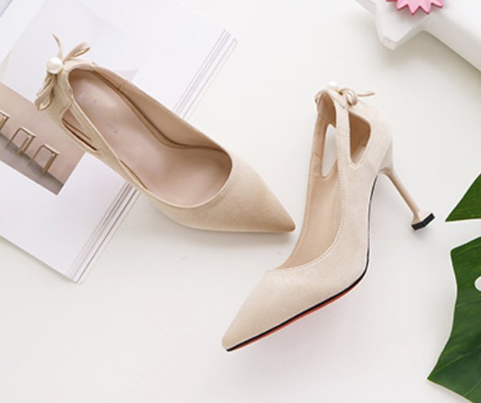 立秋了，凉鞋收了吧!瞧刚上线的时髦女鞋，如今时尚女人都这样穿