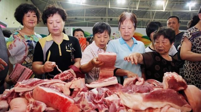 下半年，猪肉和鸡蛋都大幅涨价，对人们生活影响有多大？