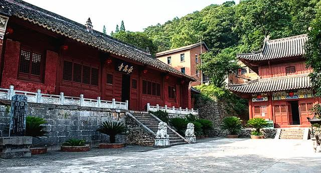 中国“最神秘”的寺庙,500年都没有开过门,还不接受香火