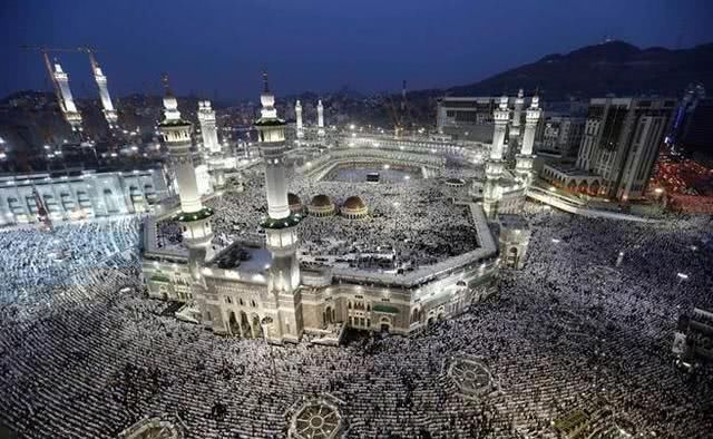 世界上最“贵”的建筑，花费近7亿，能够同时容纳150万人