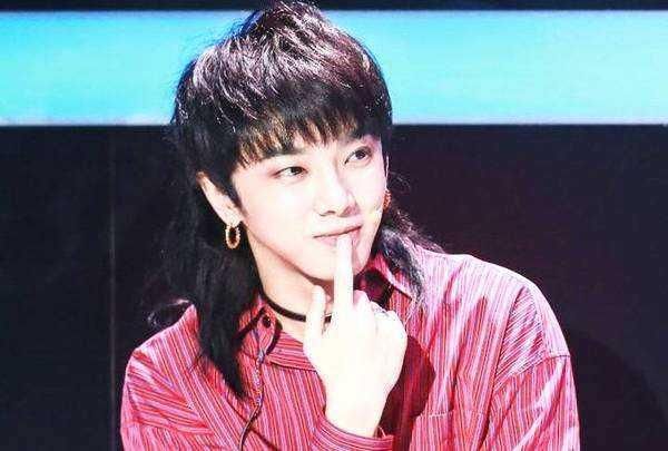 男星挑战“鲻鱼头”发型：蔡徐坤呆萌，王一博精致，范丞丞像精灵