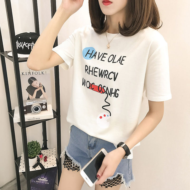 今年最流行的几款t恤,时髦好看洋气百搭,轻松打造精致女神范儿