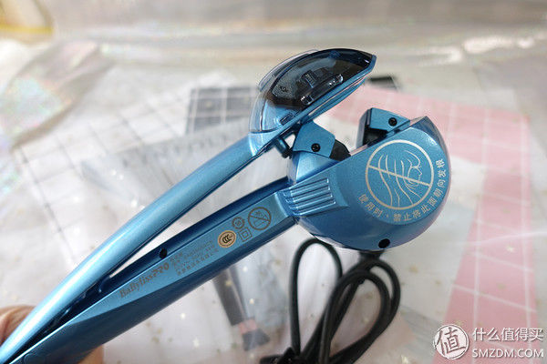 旅行中手残党也可以轻松卷出超美秀发-Babyliss蒸汽纳米自动卷发