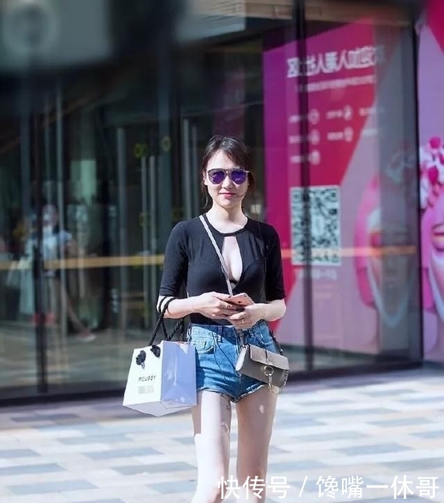 小姐姐■高跟鞋搭配热裤,让你轻松成为长腿女神