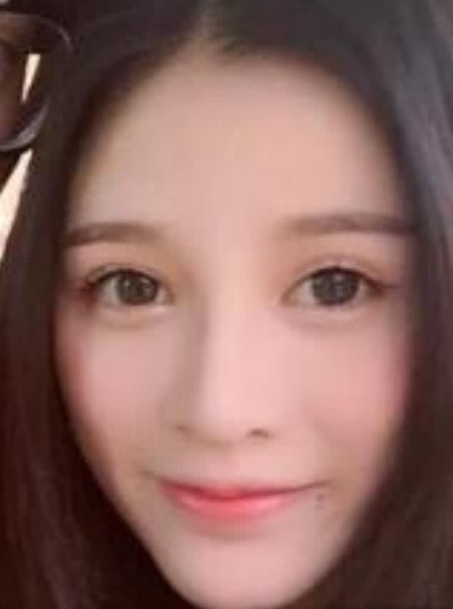 “优衣库事件”已过去3年多，女主近照流出，网友：黑了洗不白！