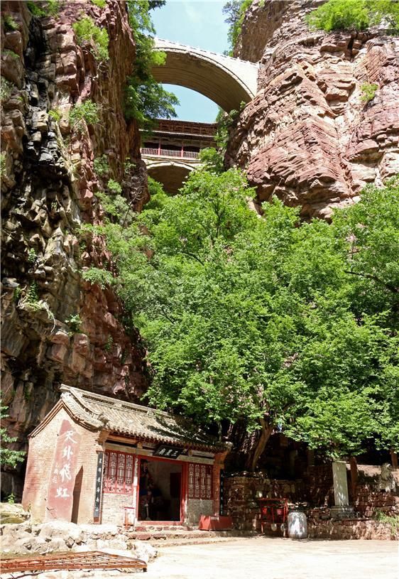 河北、山西交界私藏悬崖秘境，引无数武侠剧来取景，见过都被震撼