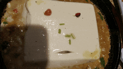 一天不能吃两个鸡蛋、小龙虾里有寄生虫、吃豆腐致癌……这些“养