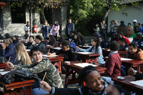 美国人最喜欢的中国城市，不是一线城市，而是西北这座省会