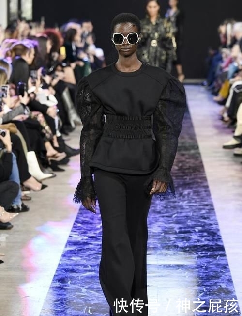 【蝴蝶结】Elie Saab 2020年秋冬系列 清新波点时尚穿出最美高级感