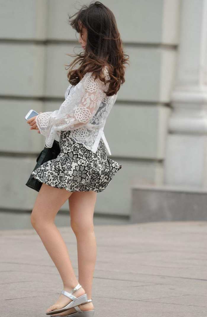 街拍: 风格各异的小姐姐, 总有一个是你的喜爱