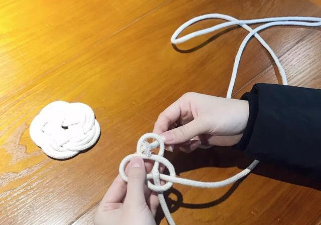 『编绳』结绳编织DIY,棉绳就能编个好看又实用的杯垫,编绳附教程!