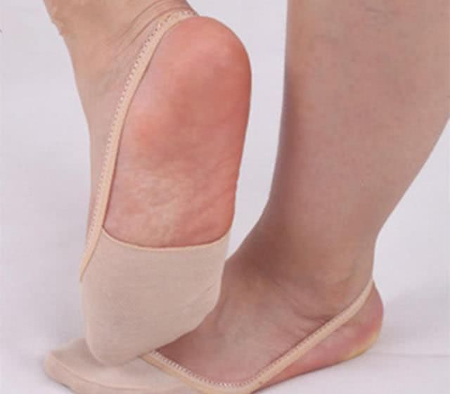 还在怕穿船袜会滑掉吗?5个小妙招学起来