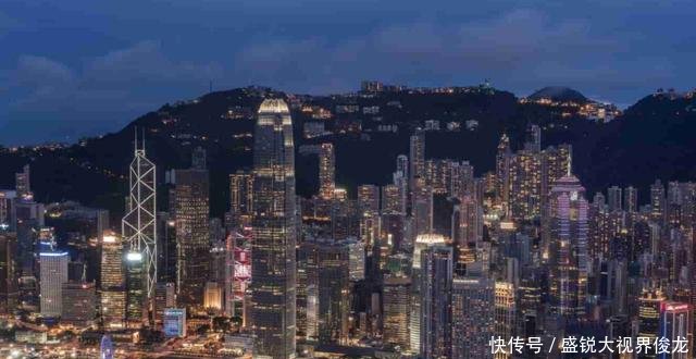 全球最“奢侈”的两条街，一条在美国，另一条在中国香港