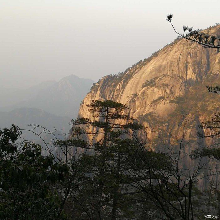 带着爱车瑞虎8去旅行，不负秋天不负你