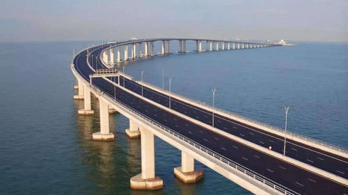 港珠澳大桥已成“摆设”？桥上私家车越来越少，老司机说出实情！