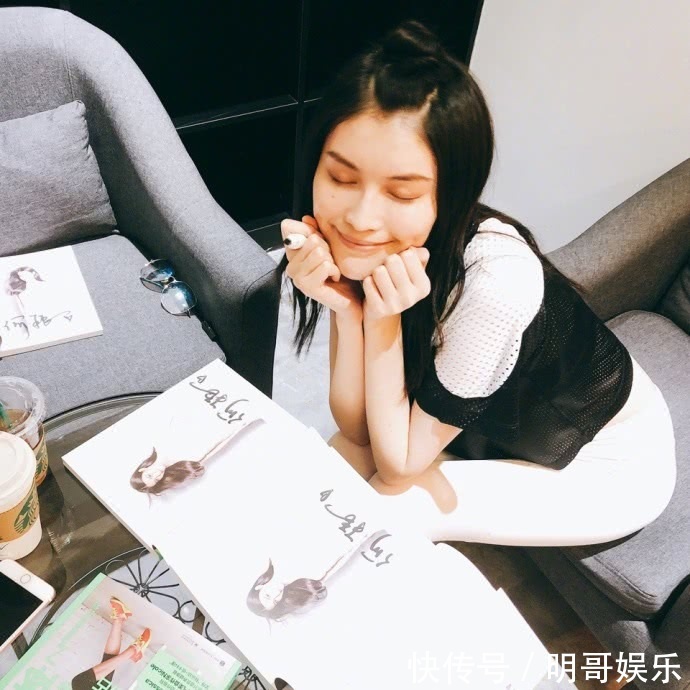 超模何穗高难度动作秀蛮腰 马甲线抢镜一米二长腿亮了