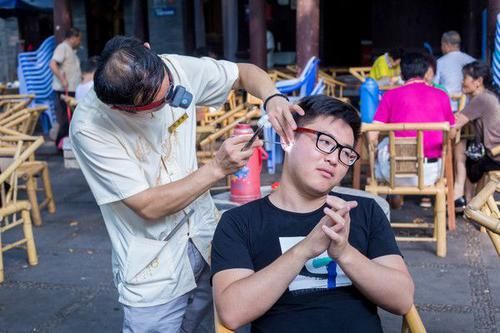  #喜欢#外国人最喜欢的中国城市，来了就想在此定居，不是北上广深