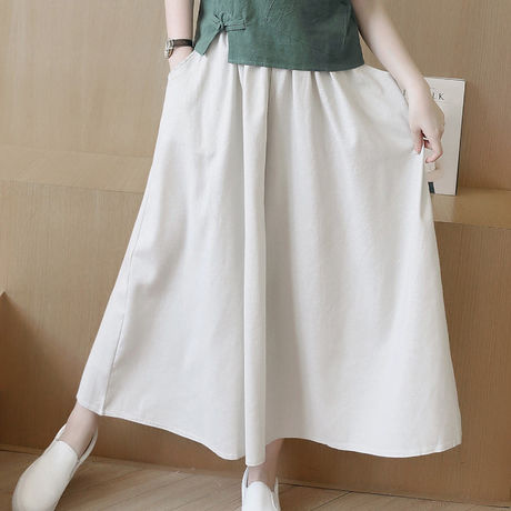 穿裙子很多时候都不方便，还是这种裤裙好，比裙子还美也不怕走光