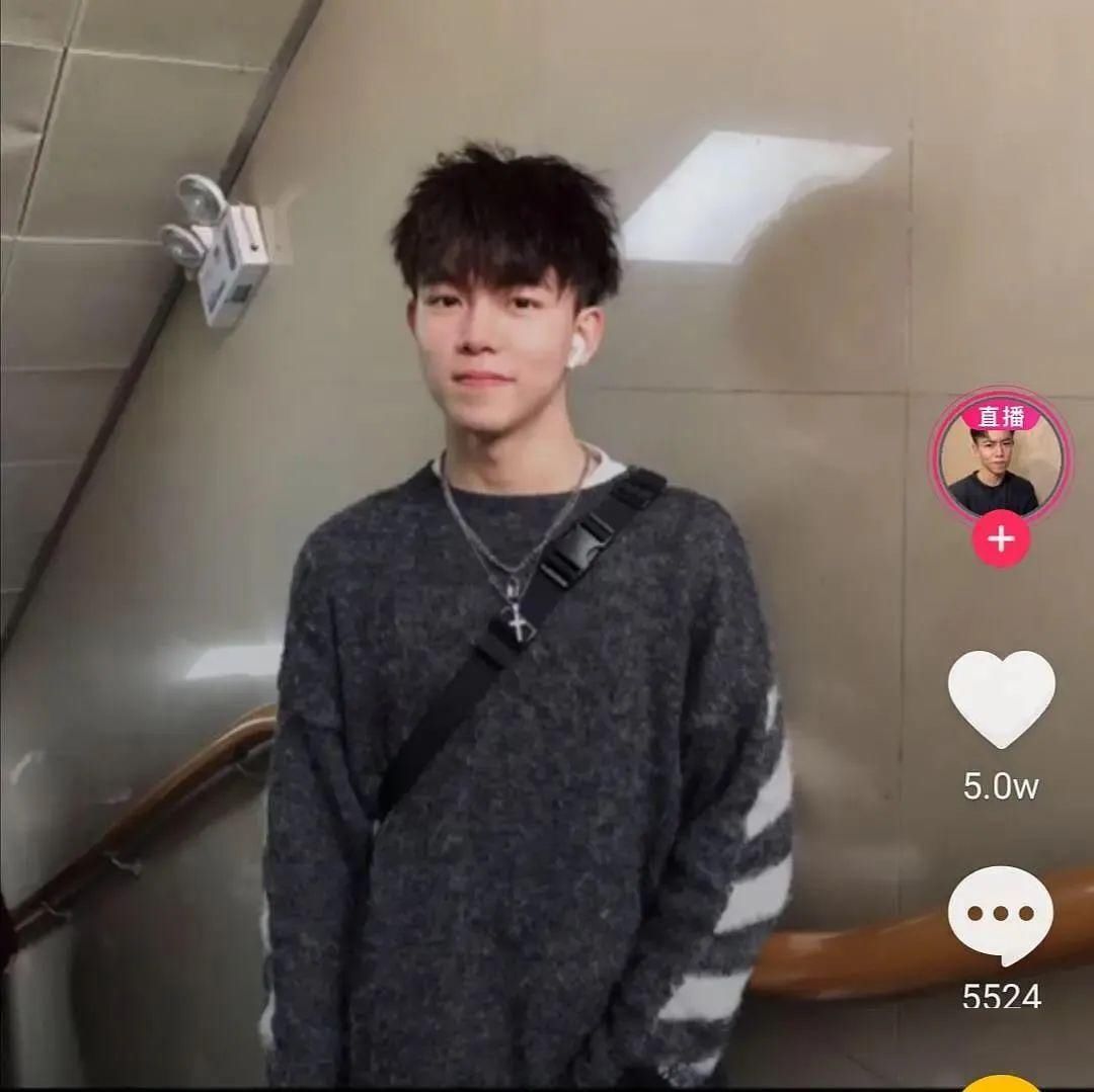 没想到@百万网红照骗翻车现场，点开前没想到这么好笑...全程高能xswl！！